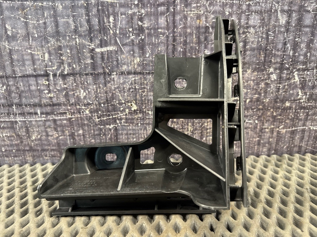 Крепление бампера, 840 рублей, Красноярск