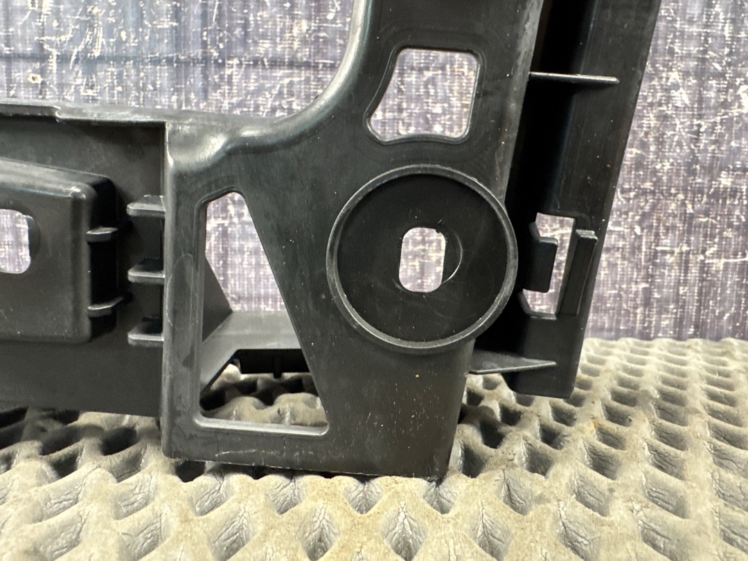 Крепление бампера, 840 рублей, Красноярск