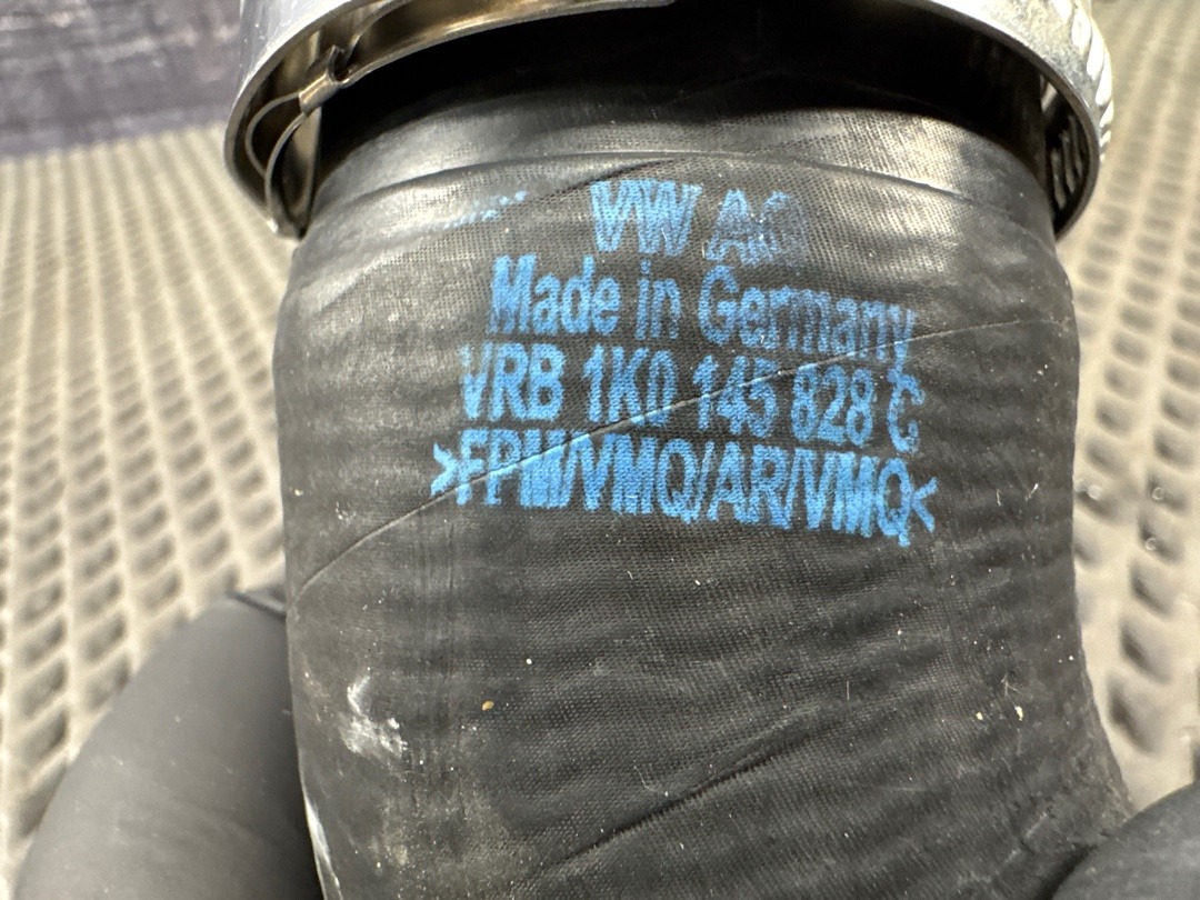 Патрубок интеркуллера, 1430 рублей, Красноярск