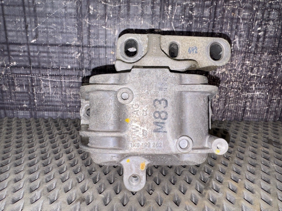 Подушка двигателя, 3730 рублей, Красноярск