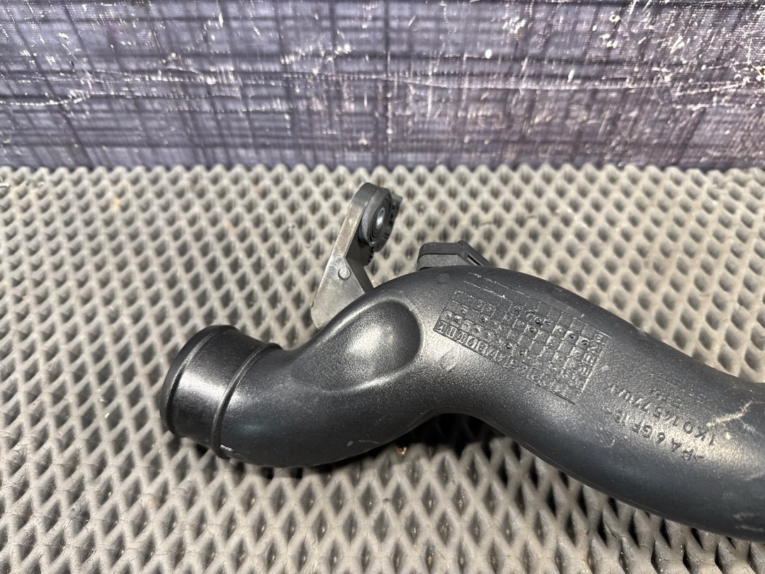 Патрубок интеркуллера, 1740 рублей, Красноярск