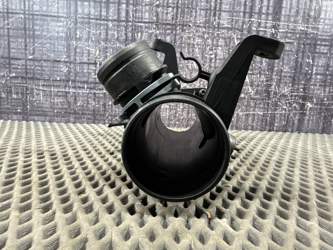 Патрубок впускной, 1740 рублей, Красноярск