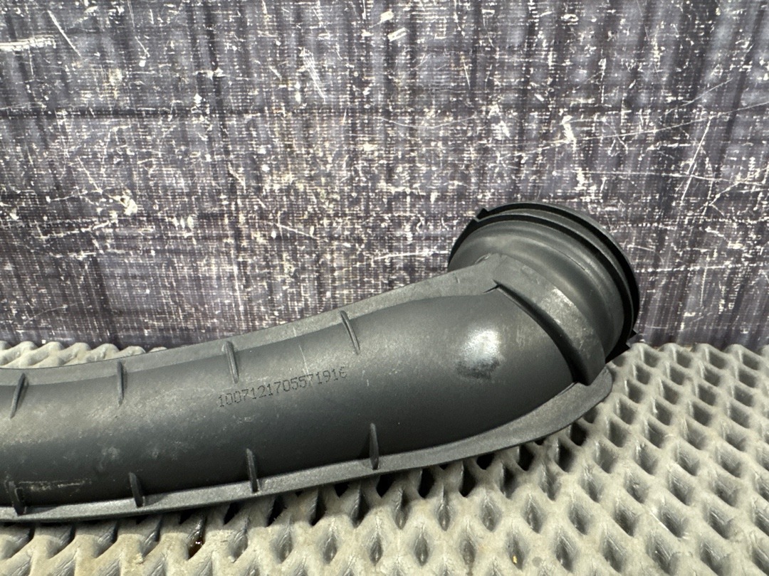 Патрубок впускной, 1720 рублей, Красноярск