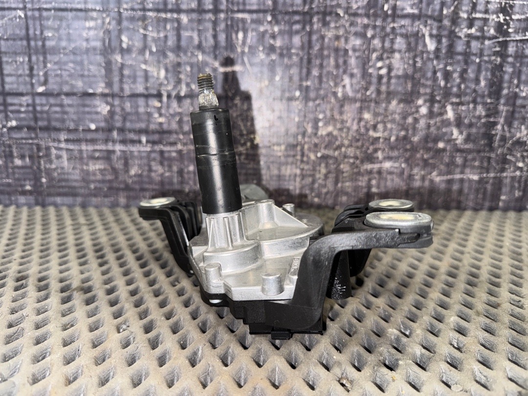 Мотор стеклоочистителя, 2360 рублей, Красноярск