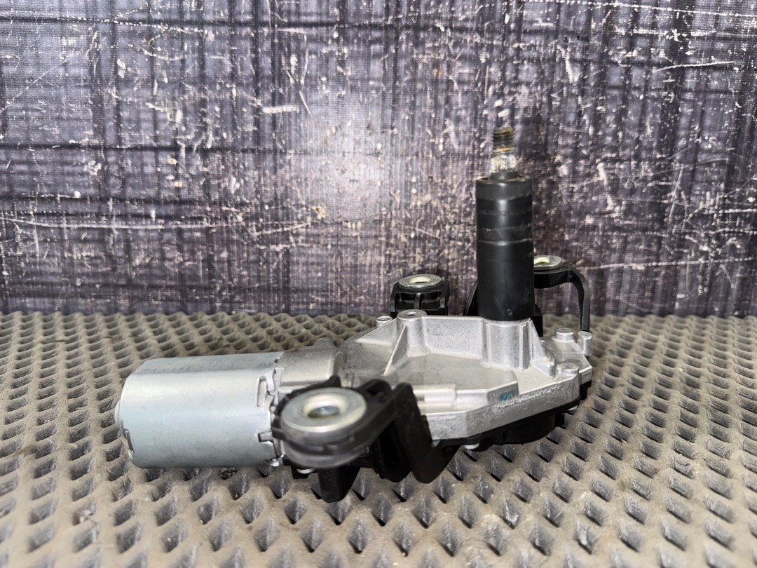 Мотор стеклоочистителя, 2360 рублей, Красноярск