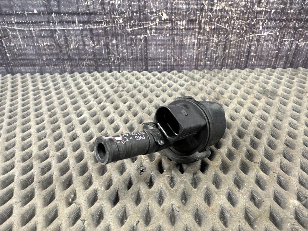 Клапан вентиляции топливного бака, 2670 рублей, Красноярск