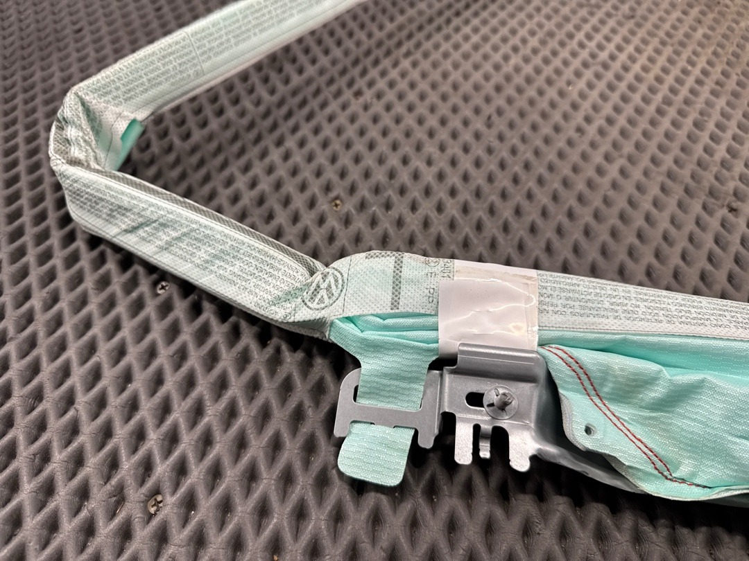 Подушка безопасности, 1630 рублей, Красноярск