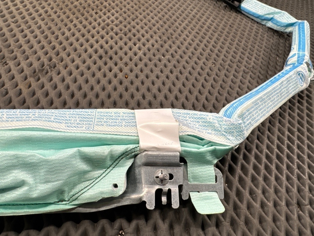 Подушка безопасности, 1630 рублей, Красноярск