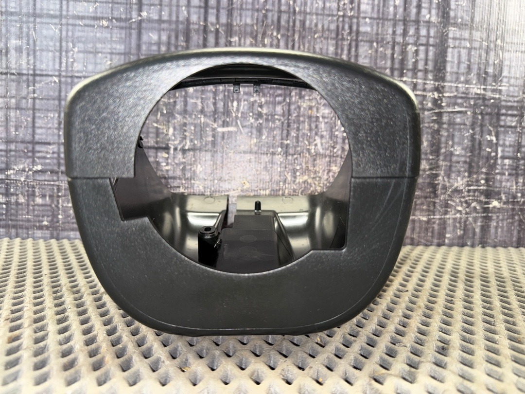 Кожух рулевой колонки, 910 рублей, Красноярск