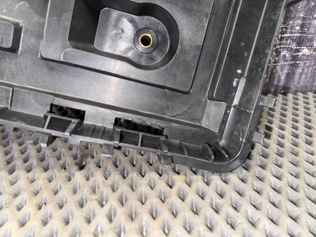 Кожух аккумулятора, 3120 рублей, Красноярск