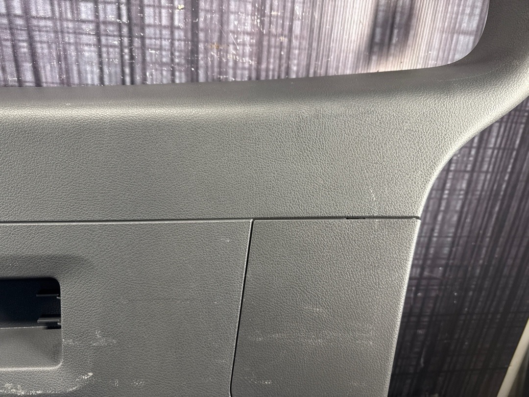 Обшивка крышки багажника, 2140 рублей, Красноярск