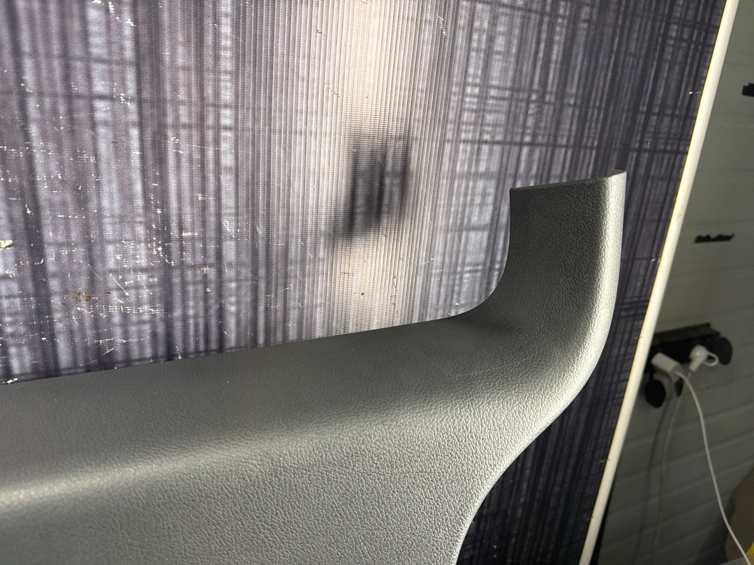 Обшивка крышки багажника, 2140 рублей, Красноярск