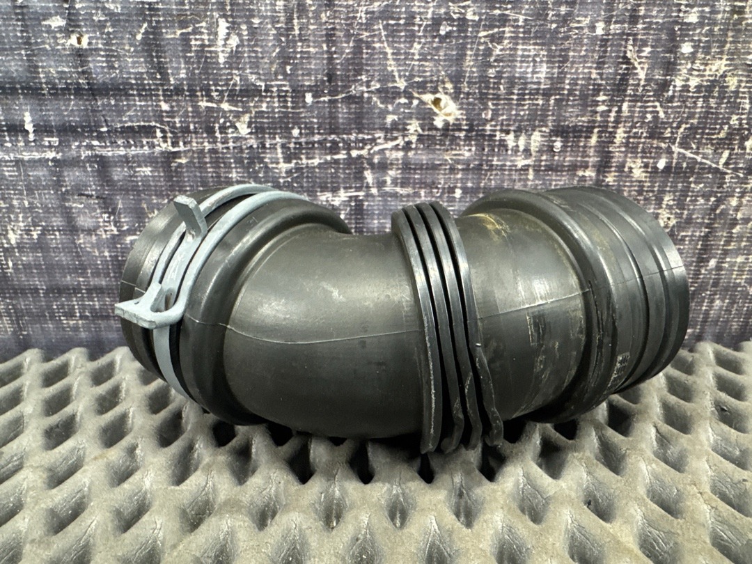 Патрубок впускной, 720 рублей, Красноярск