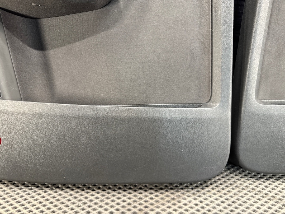 Комплект обшивок дверей, 2810 рублей, Красноярск