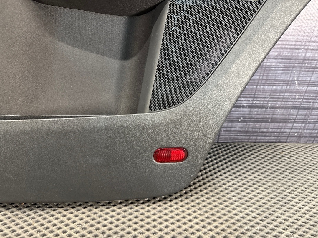 Комплект обшивок дверей, 2810 рублей, Красноярск