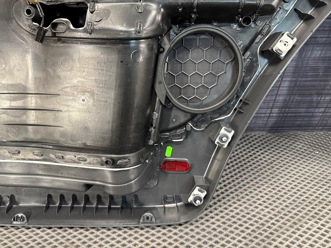 Комплект обшивок дверей, 2810 рублей, Красноярск