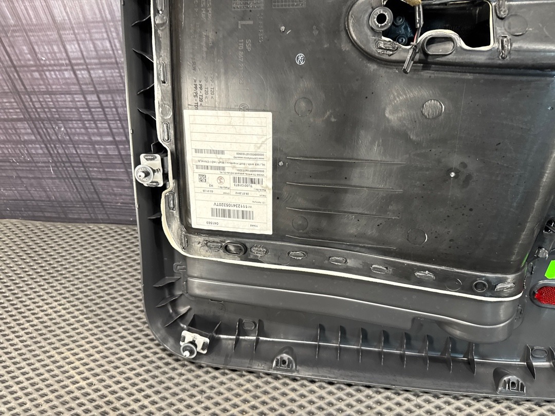 Комплект обшивок дверей, 2810 рублей, Красноярск