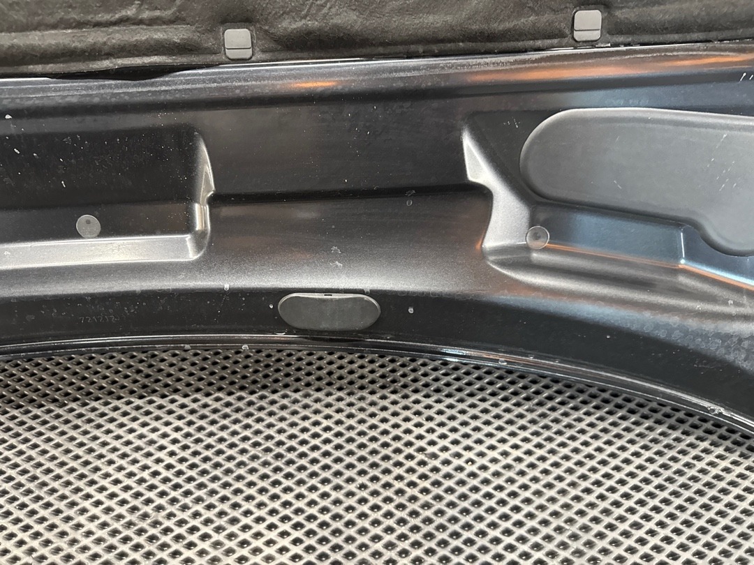 Капот, 10270 рублей, Красноярск