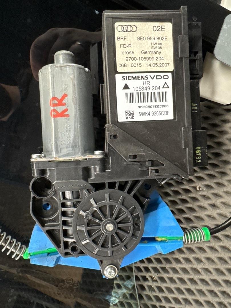 Стеклоподъемник, 2460 рублей, Красноярск