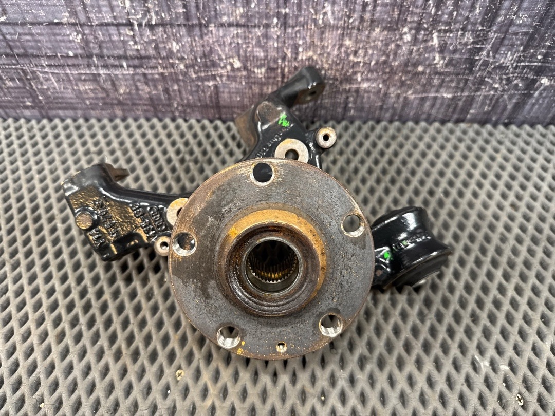 Поворотный кулак, 4080 рублей, Красноярск