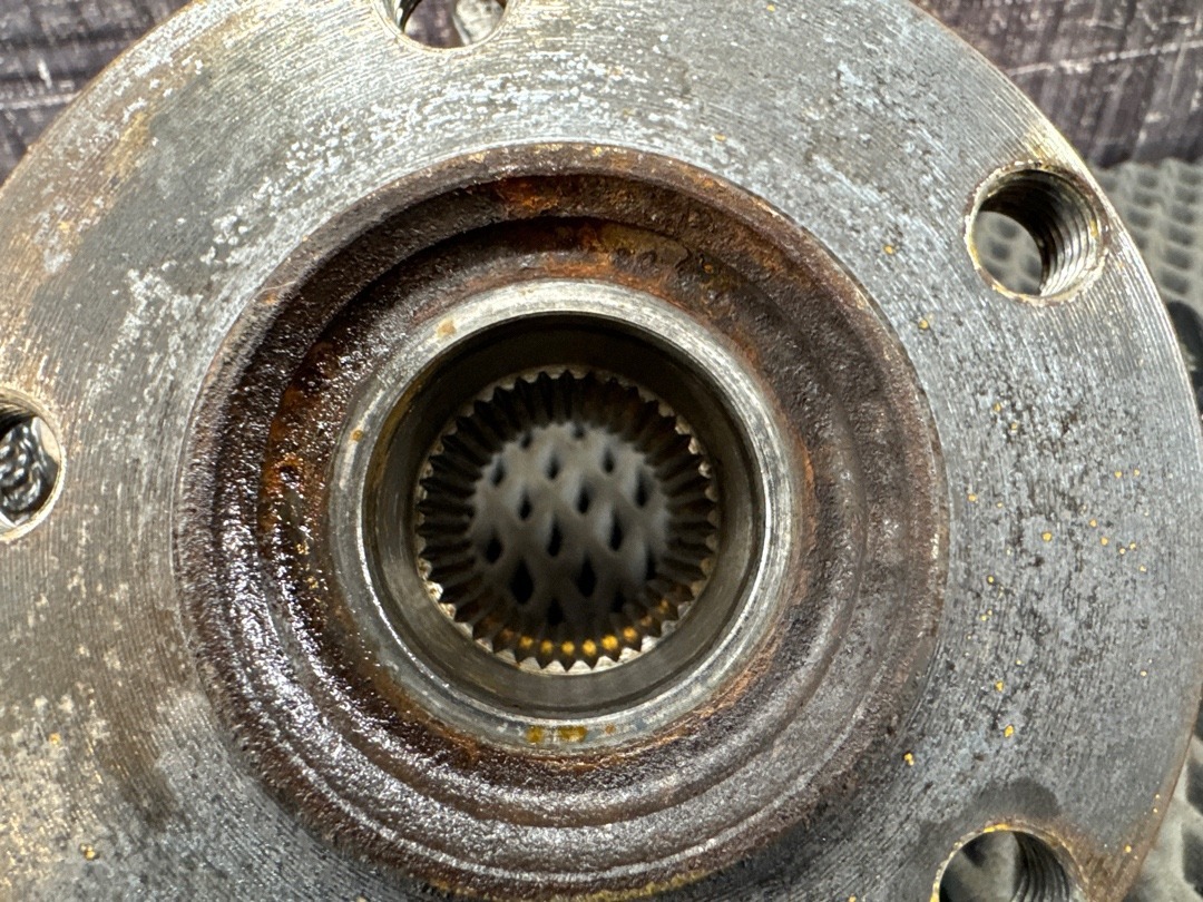 Поворотный кулак, 4080 рублей, Красноярск