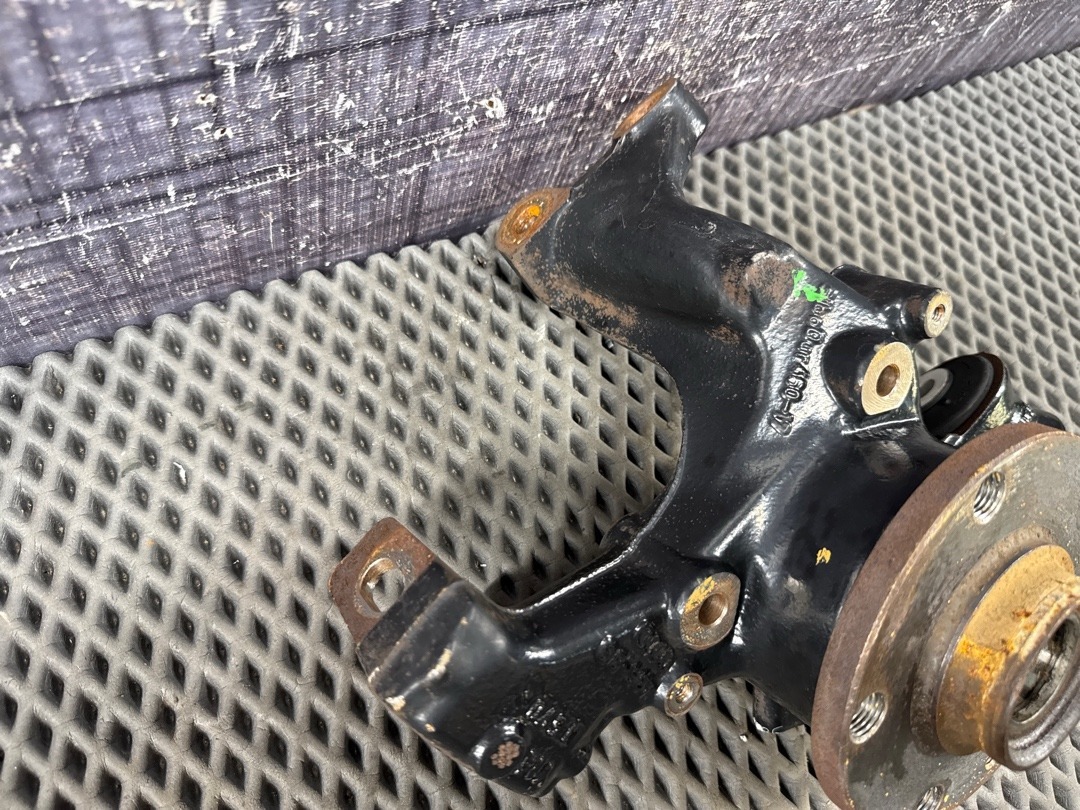 Поворотный кулак, 4080 рублей, Красноярск