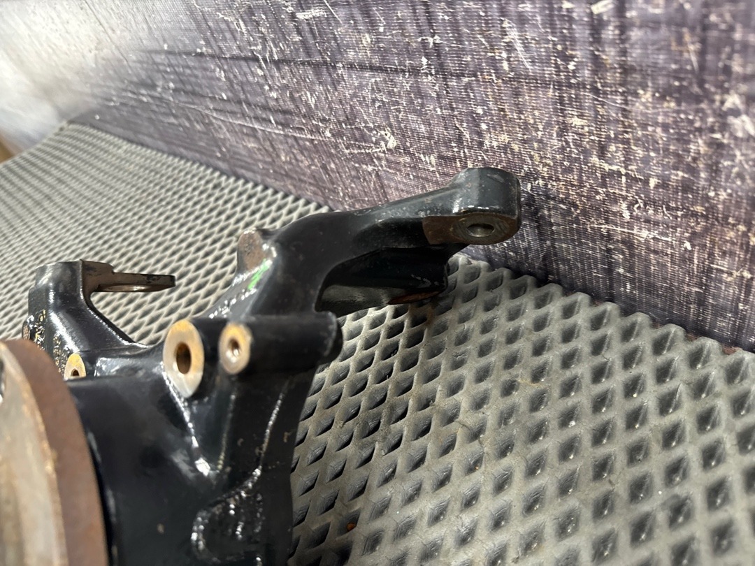 Поворотный кулак, 4080 рублей, Красноярск