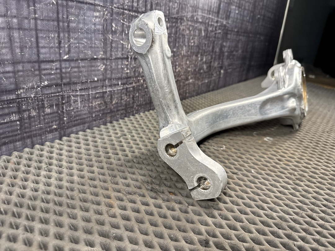 Поворотный кулак, 15120 рублей, Красноярск