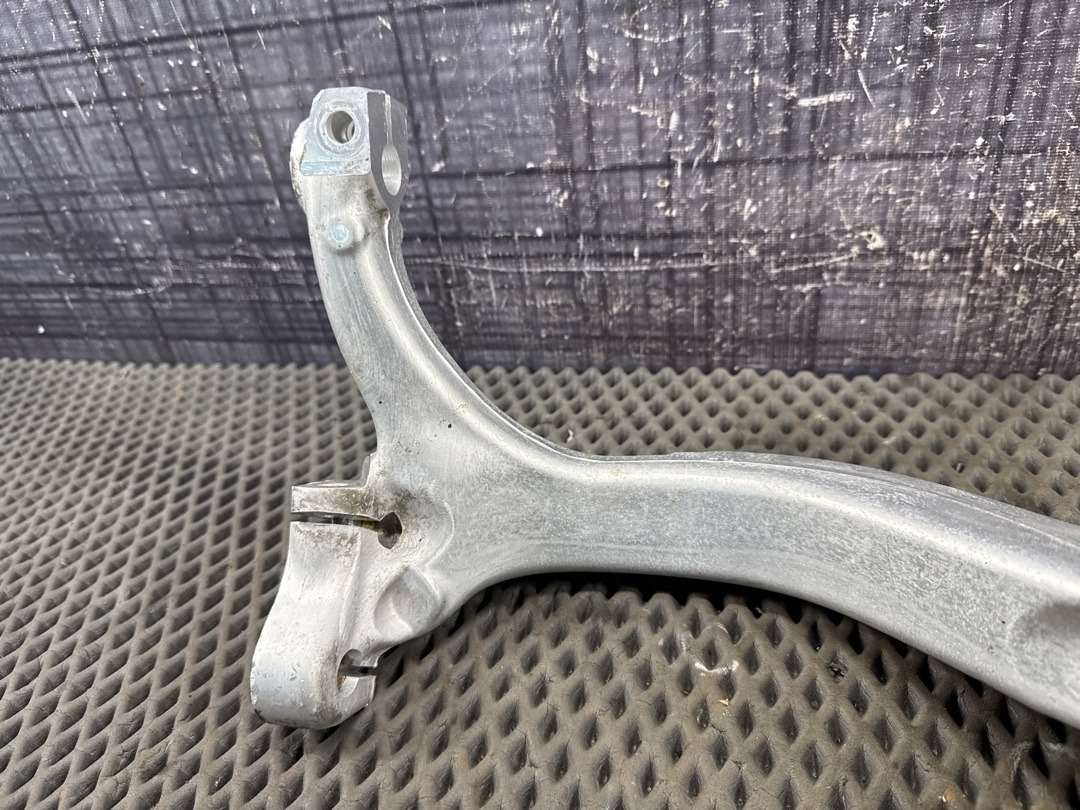 Поворотный кулак, 15120 рублей, Красноярск