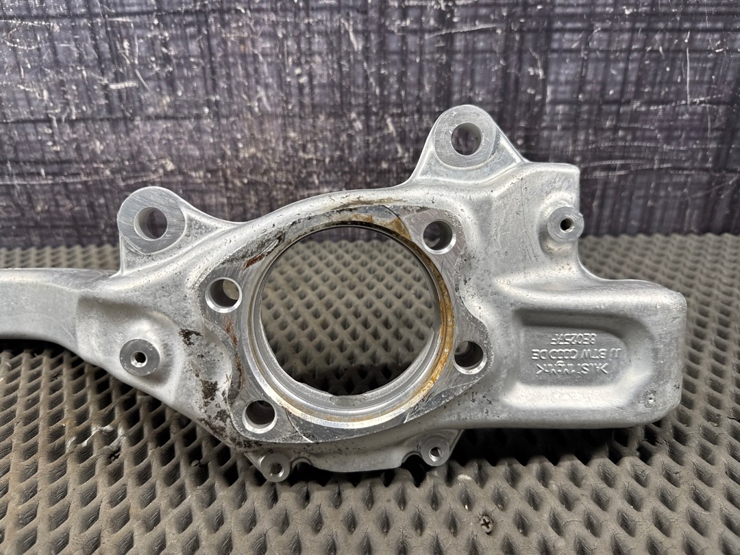 Поворотный кулак, 15120 рублей, Красноярск