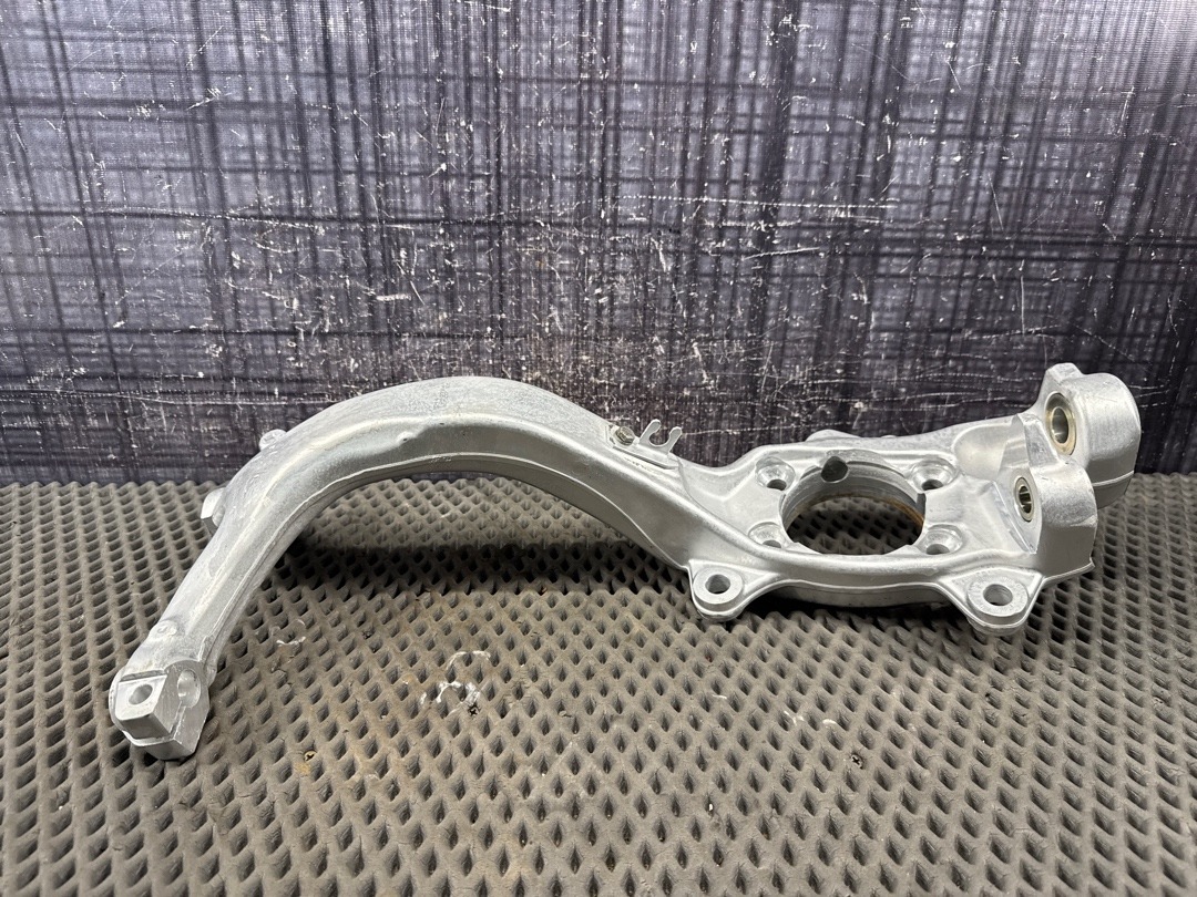 Поворотный кулак, 15120 рублей, Красноярск