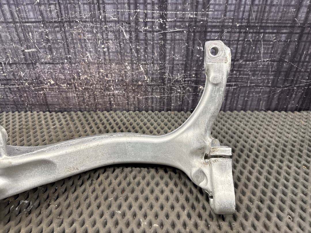 Поворотный кулак, 15120 рублей, Красноярск