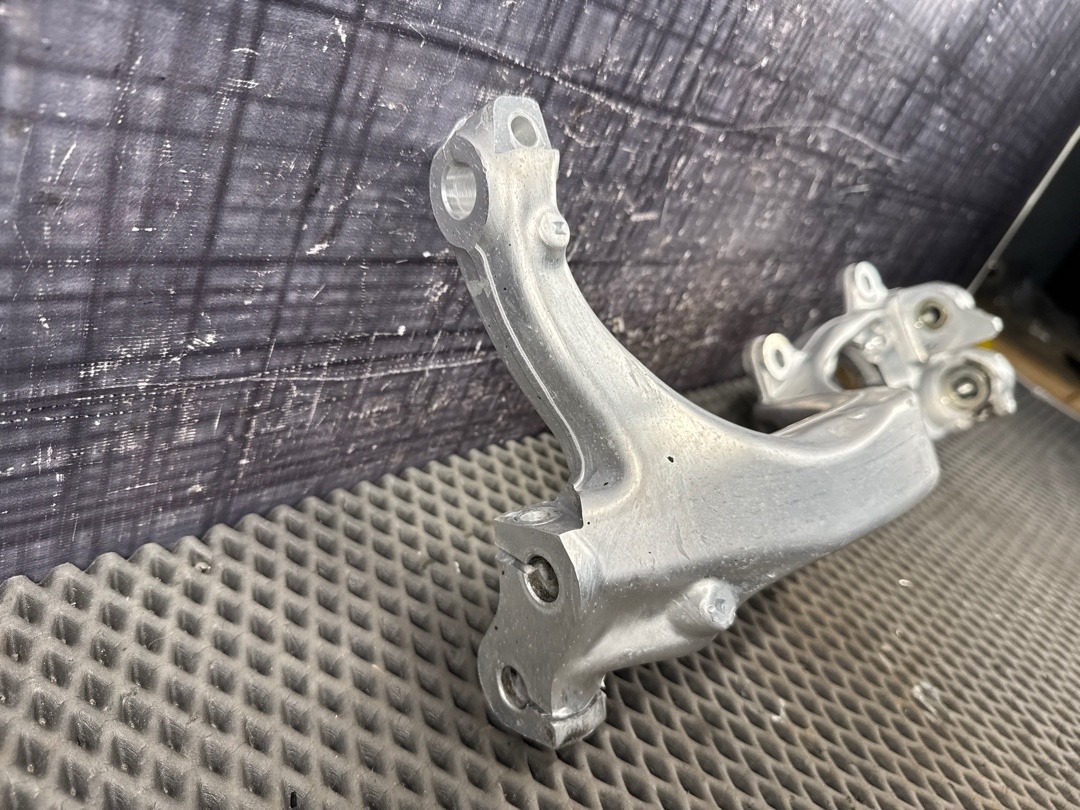 Поворотный кулак, 15120 рублей, Красноярск