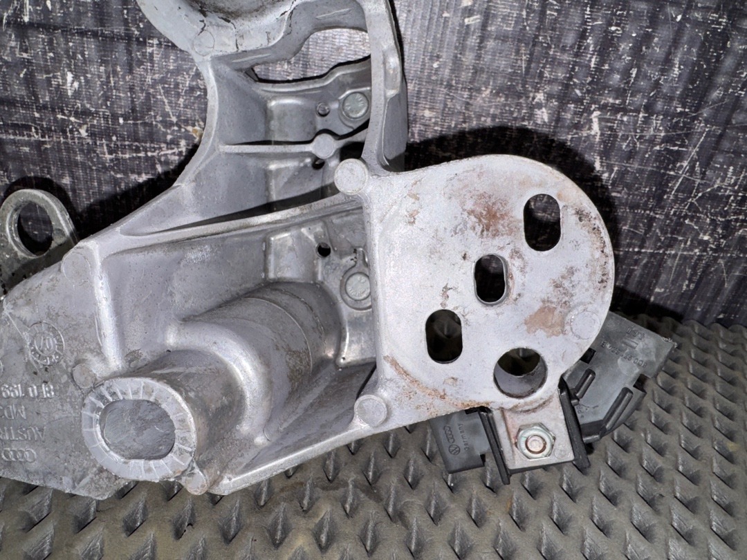 Кронштейн двигателя, 1330 рублей, Красноярск