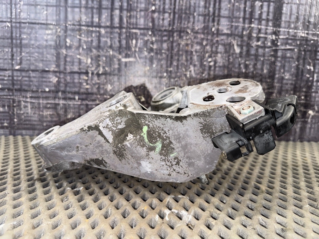 Кронштейн двигателя, 1330 рублей, Красноярск