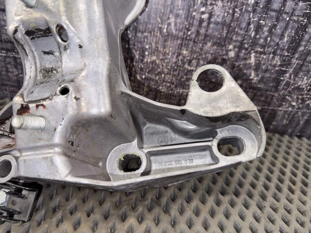 Кронштейн двигателя, 1330 рублей, Красноярск