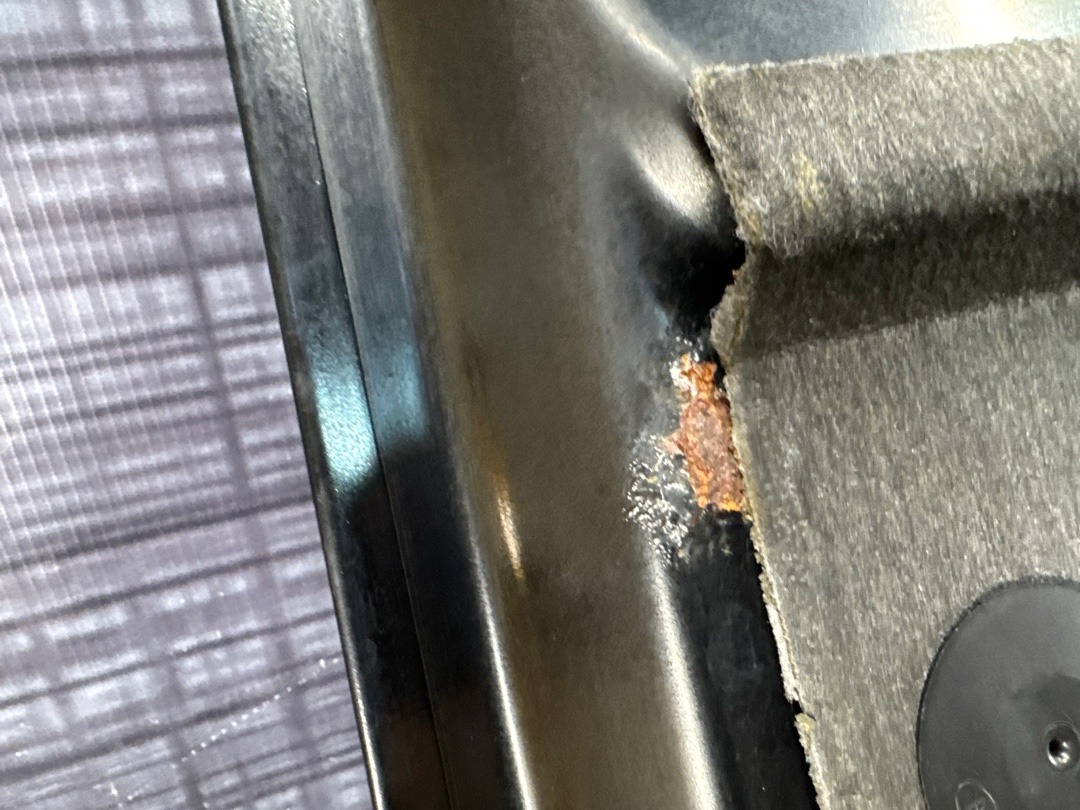 Капот, 10960 рублей, Красноярск