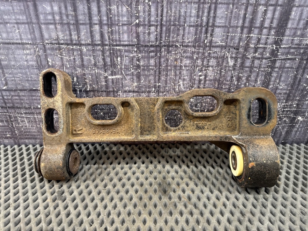 Рычаг подвески, 2020 рублей, Красноярск