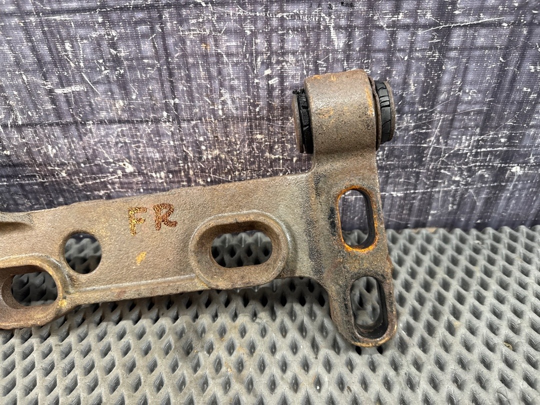 Рычаг подвески, 2020 рублей, Красноярск