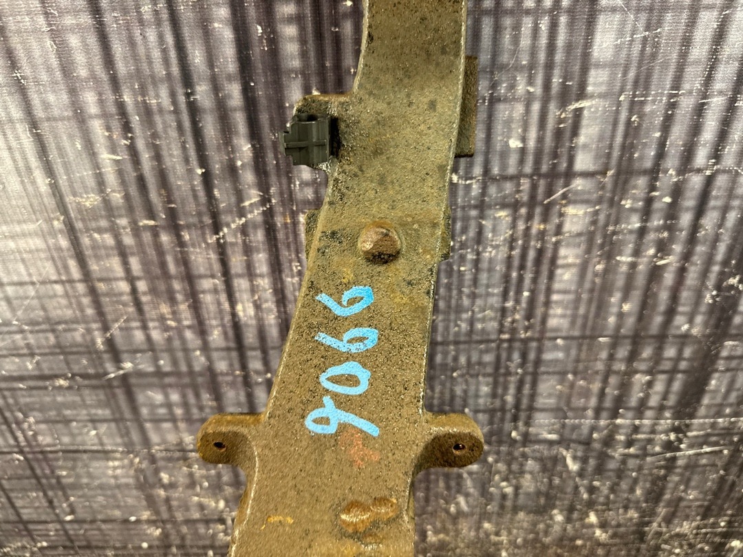 Поворотный кулак, 2760 рублей, Красноярск