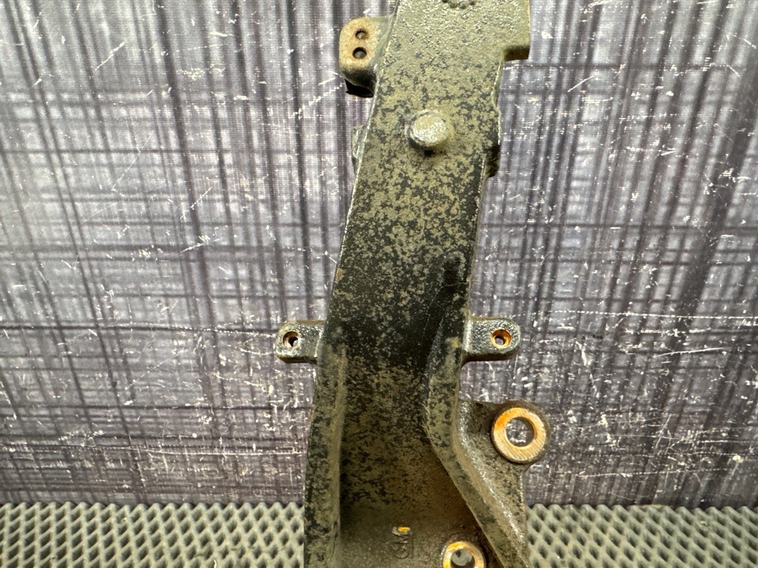 Поворотный кулак, 2760 рублей, Красноярск