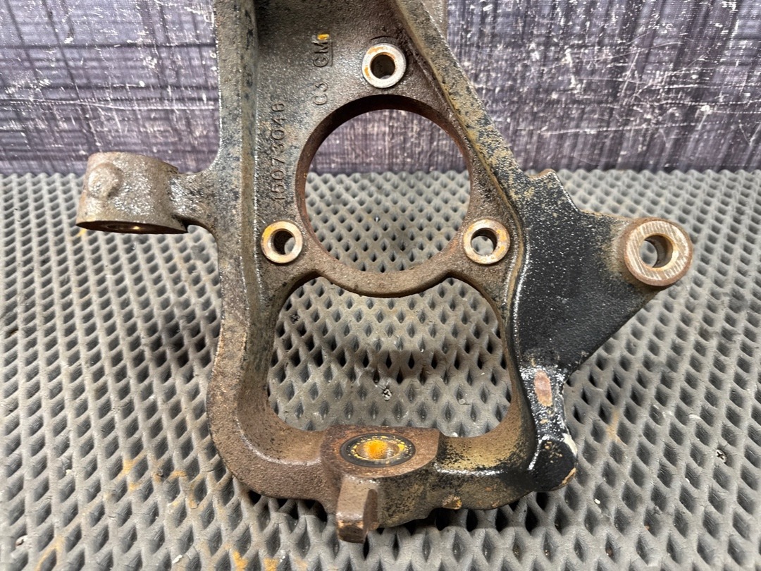 Поворотный кулак, 2760 рублей, Красноярск