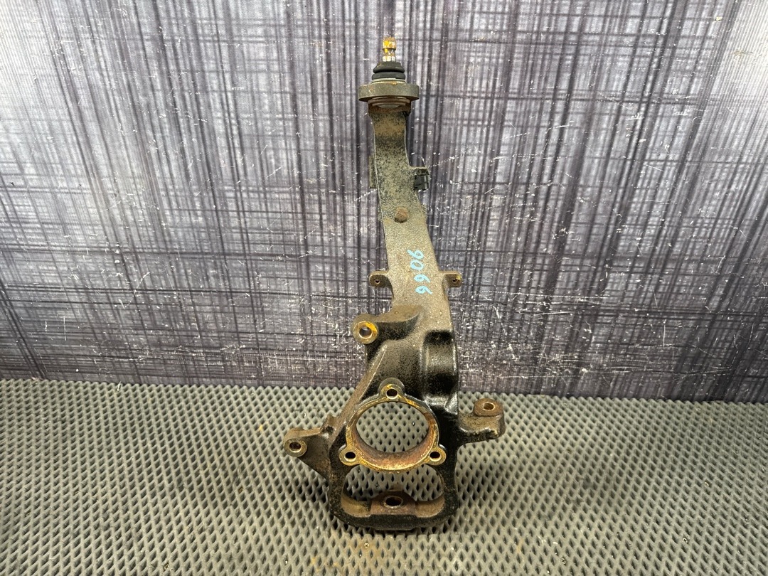 Поворотный кулак, 2760 рублей, Красноярск