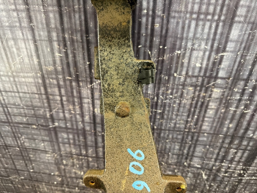 Поворотный кулак, 2760 рублей, Красноярск