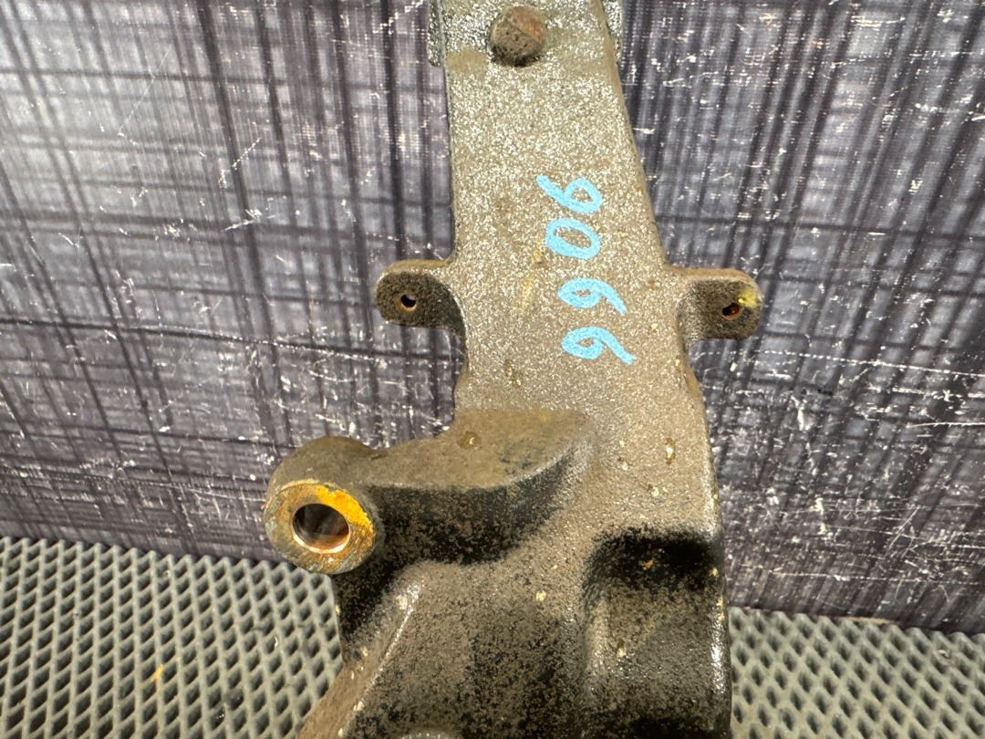 Поворотный кулак, 2760 рублей, Красноярск