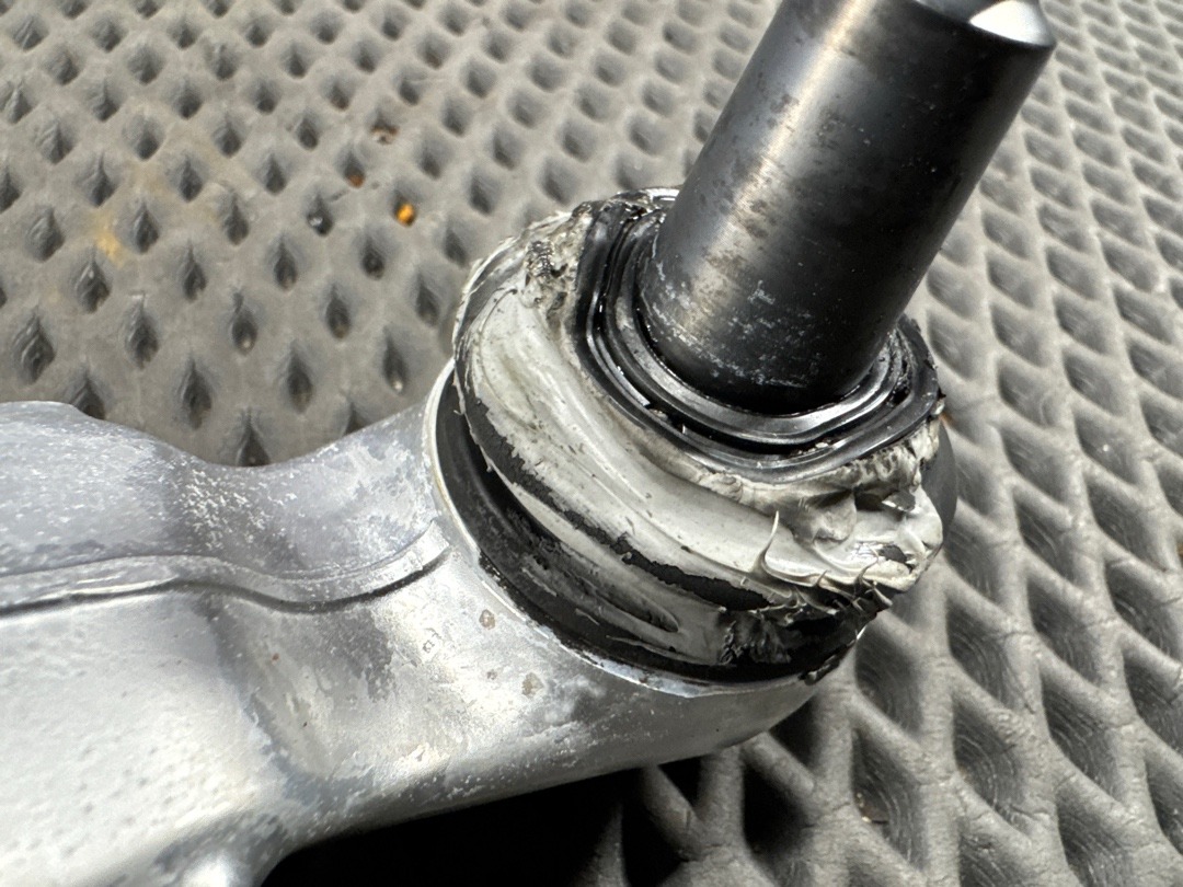 Рычаг подвески, 4030 рублей, Красноярск