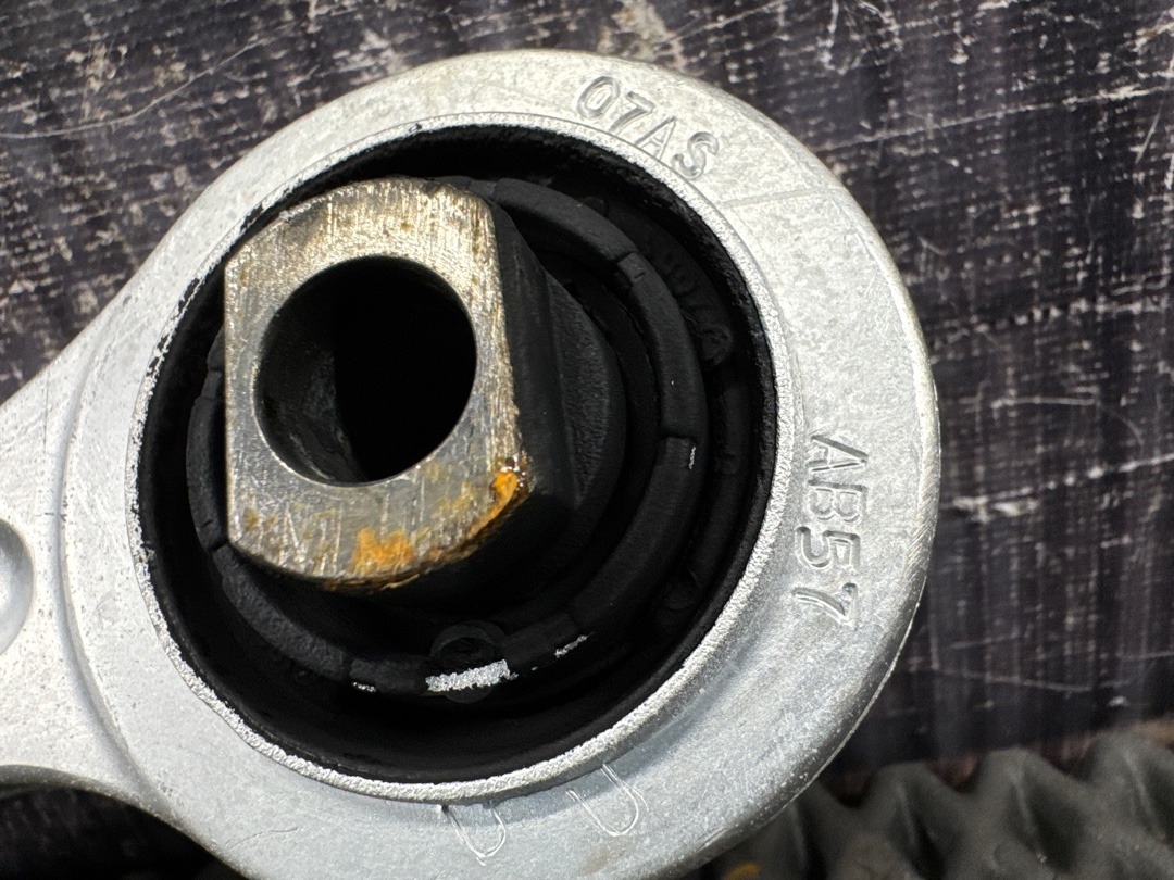 Рычаг подвески, 4030 рублей, Красноярск