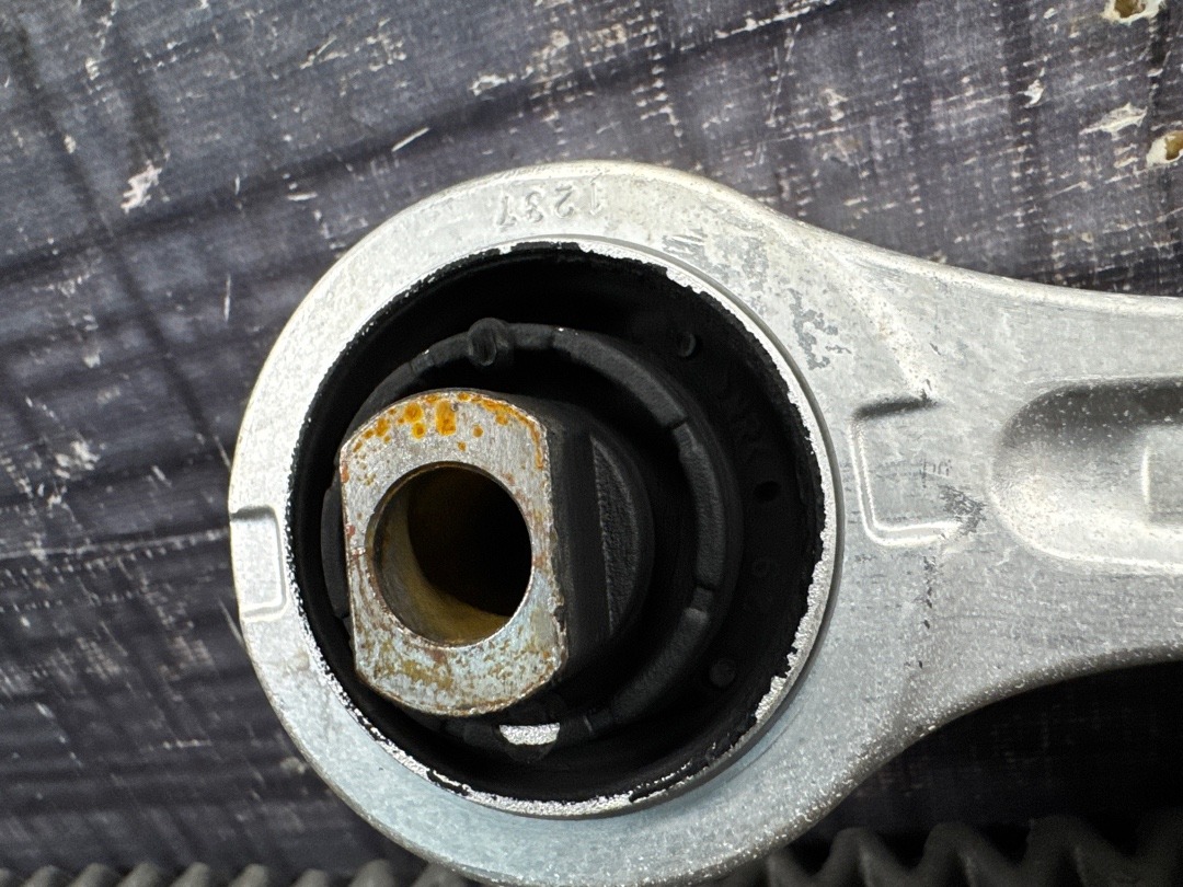 Рычаг подвески, 4030 рублей, Красноярск