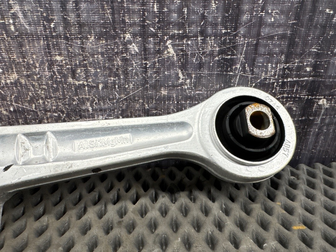 Рычаг подвески, 4030 рублей, Красноярск