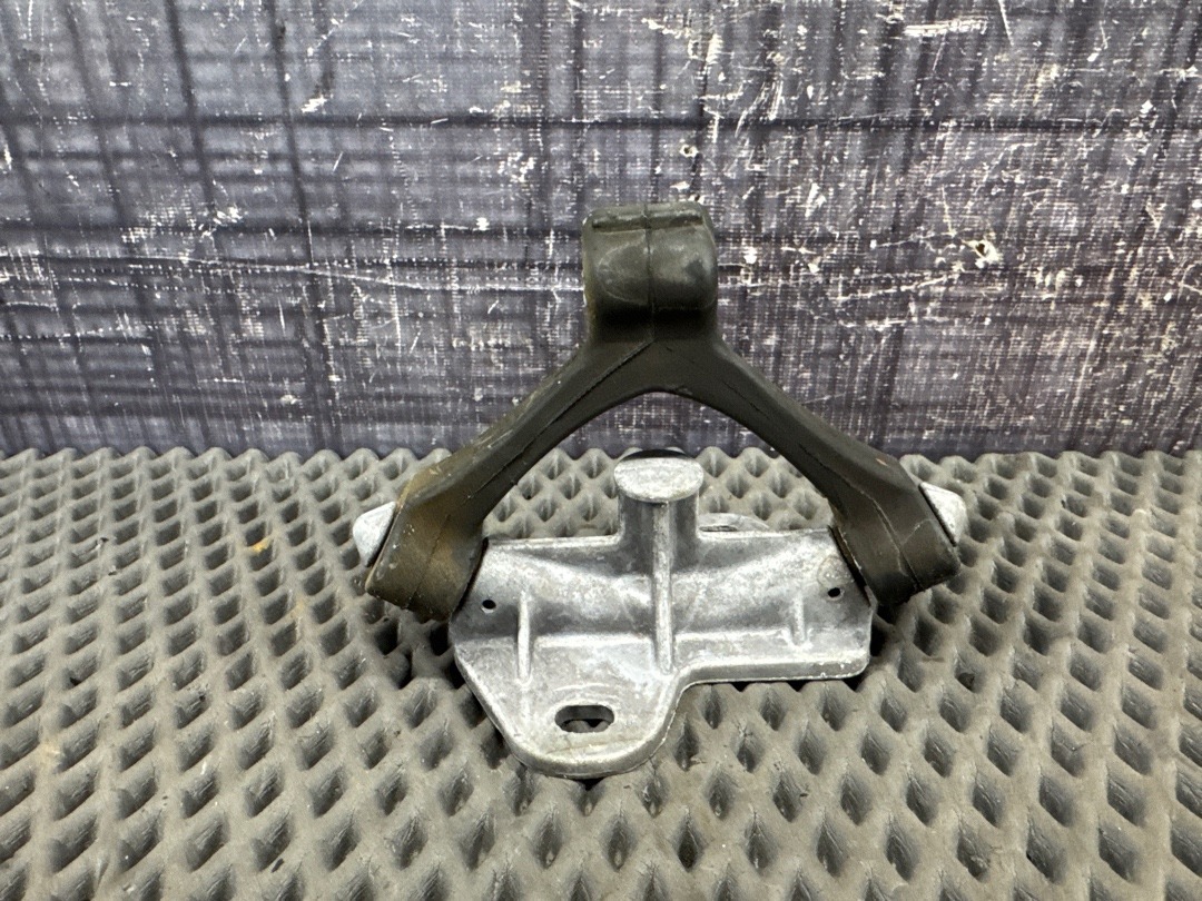 Подушка глушителя, 780 рублей, Красноярск